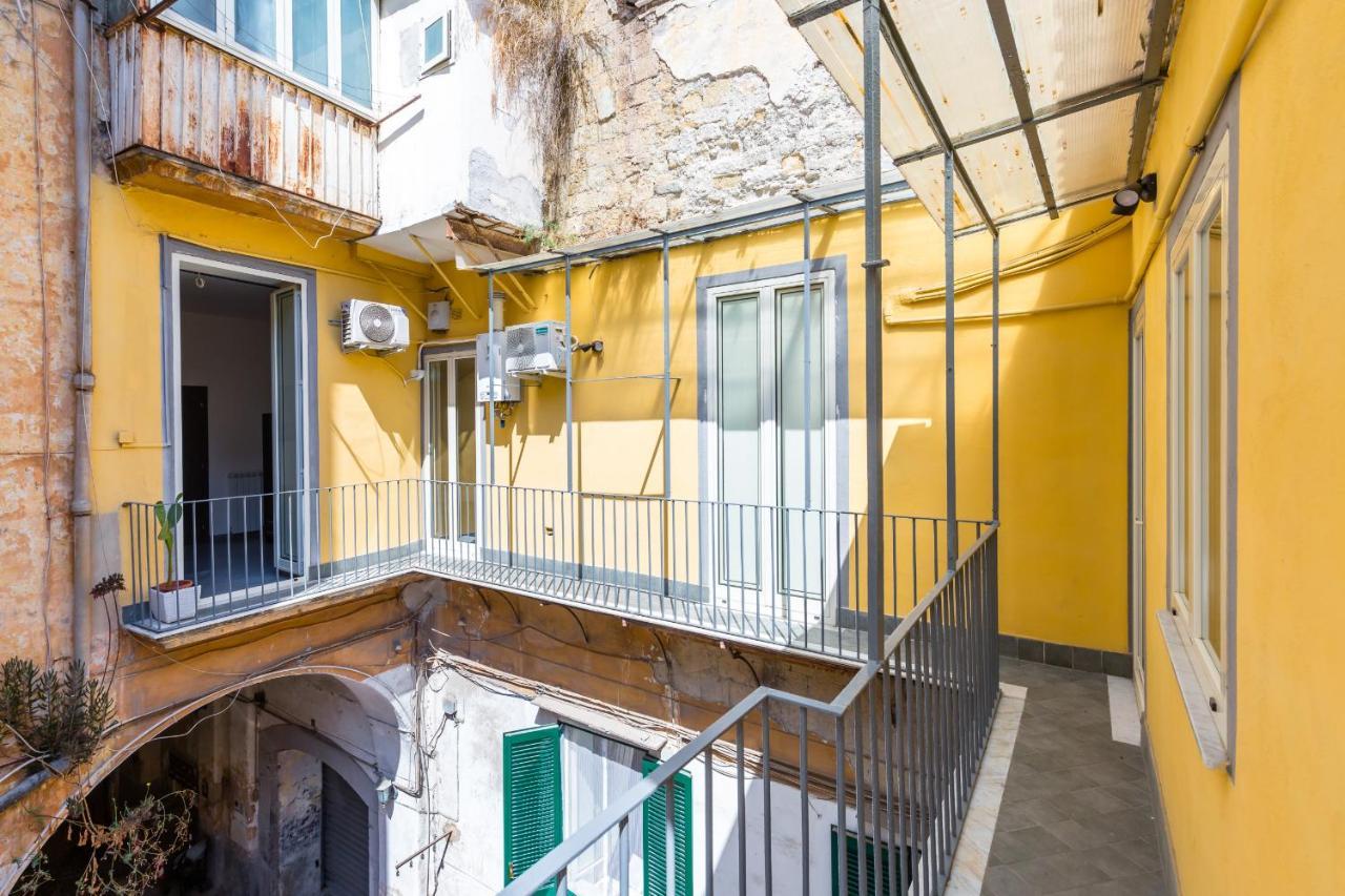 Sansevero Family Apartment By Wonderful Italy Naples Exterior photo